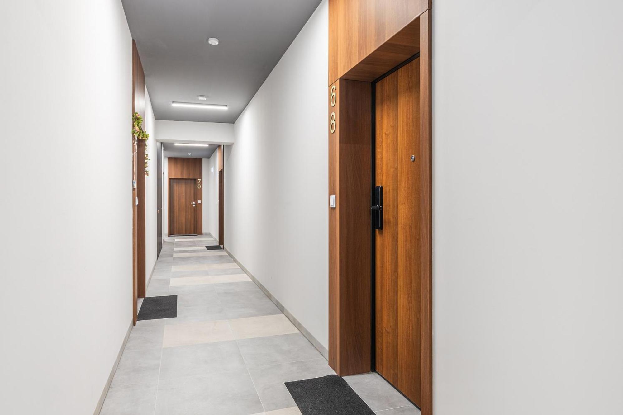 Superapart Herbu Janina 4, Wilanow, Szpital Medicover, Paley, Parking Apartamento