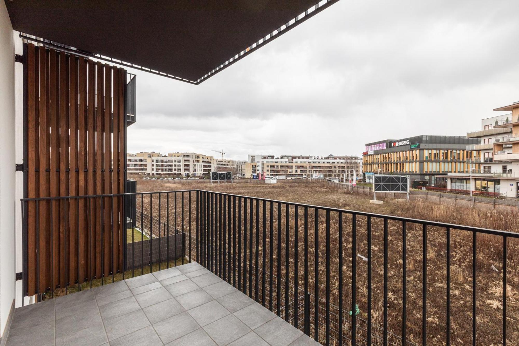 Superapart Herbu Janina 4, Wilanow, Szpital Medicover, Paley, Parking *