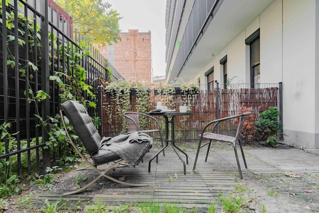 Apartment Praga North -patio And Parking Near East *