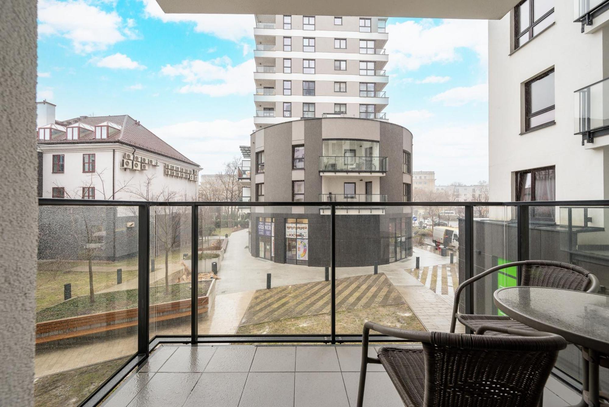 Metro Plocka Cosy Apartment