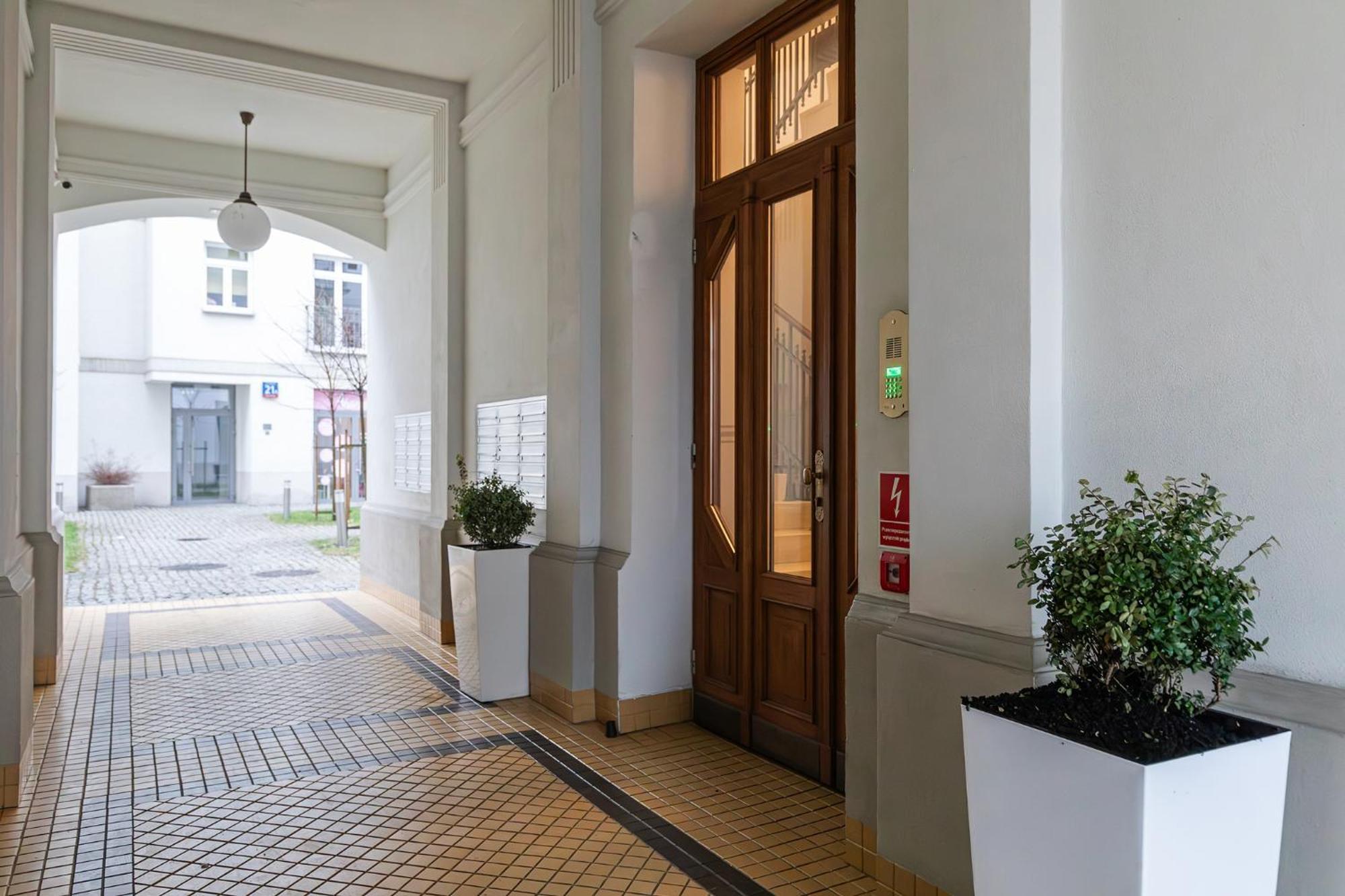 Superapart Targowa 21, Praga Apartment