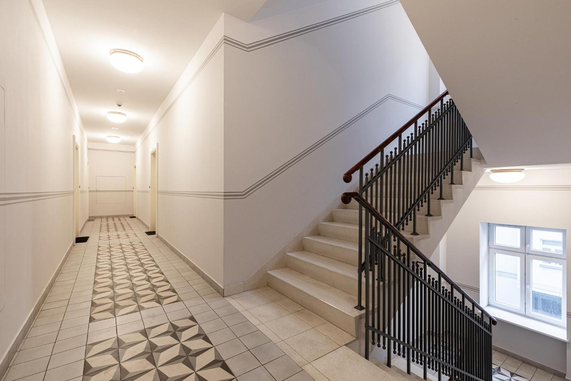 Superapart Targowa 21, Praga