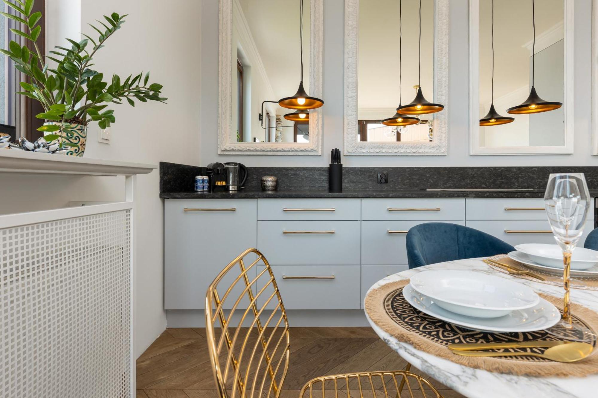 Apartment Royal Garden In Wilanow By Renters Prestige Warsaw
