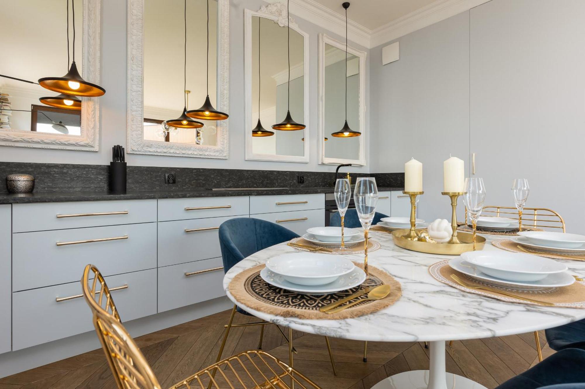 Apartment Royal Garden In Wilanow By Renters Prestige *