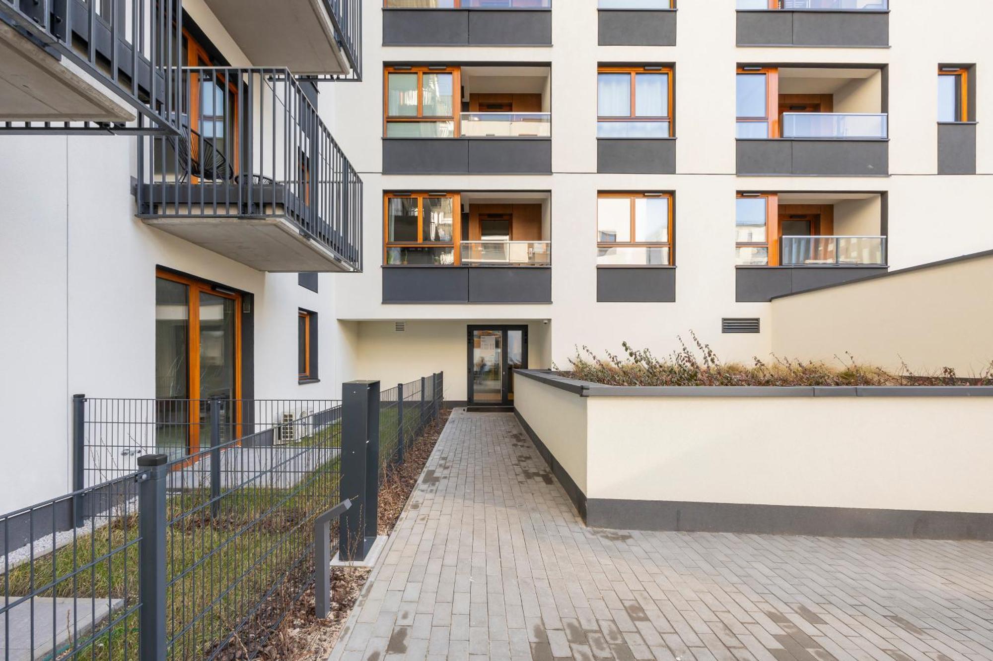 Three-bedroom Mokotow With Balcony By Renters Apartment *