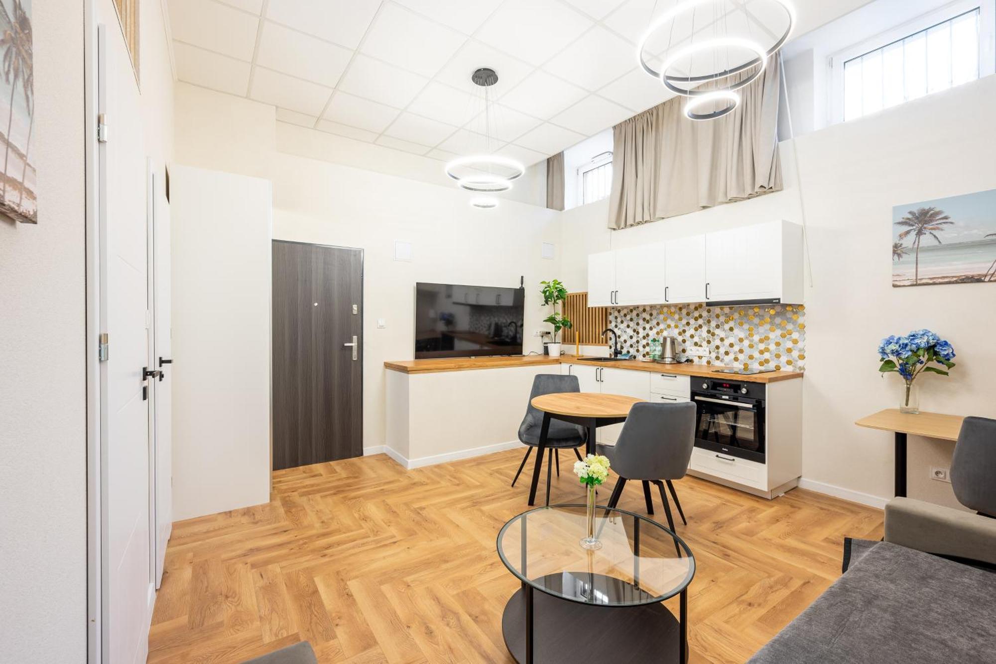 Apartment Humblebee Nest Muranow *