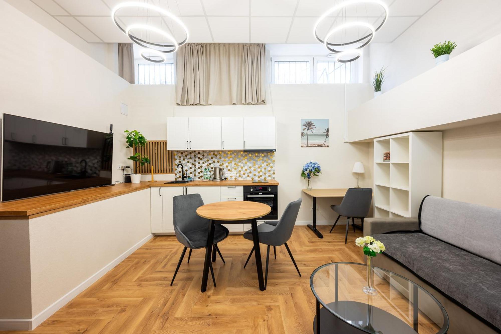 Humblebee Nest Muranow Apartment Warsaw