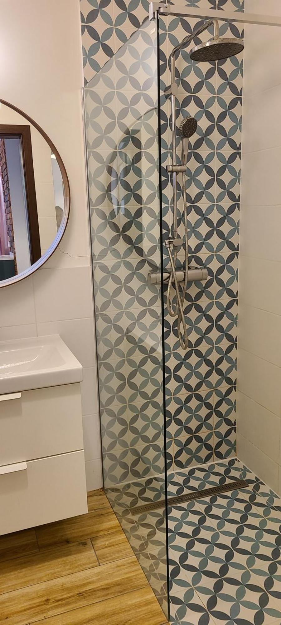 Apartment Lovely One-bedroom With Patio. Warschau