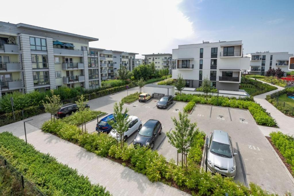 Apartment Golden Prestige With Parking In Bemowo