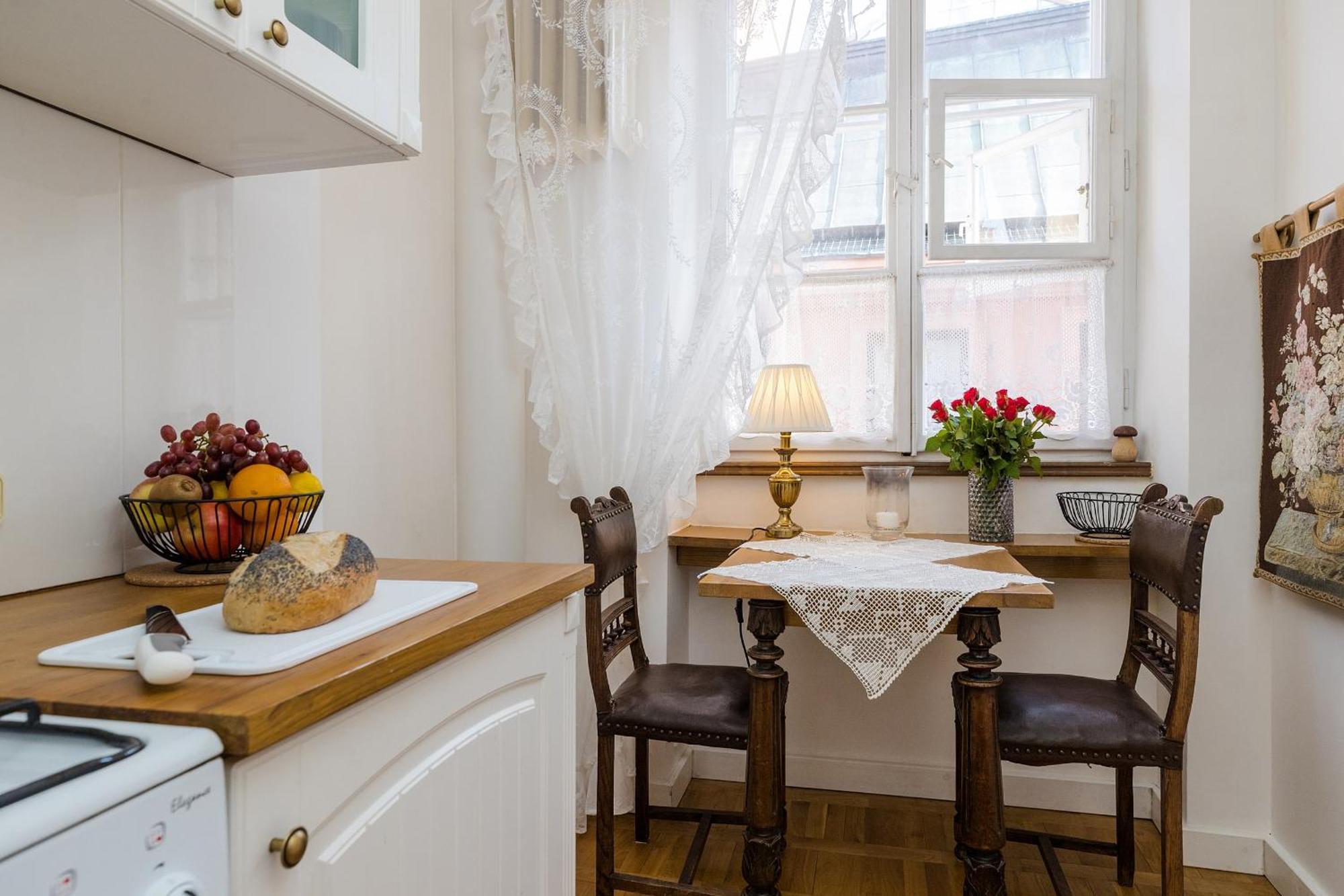 Apartment Shortstaypoland Krzywe Kolo Warsaw