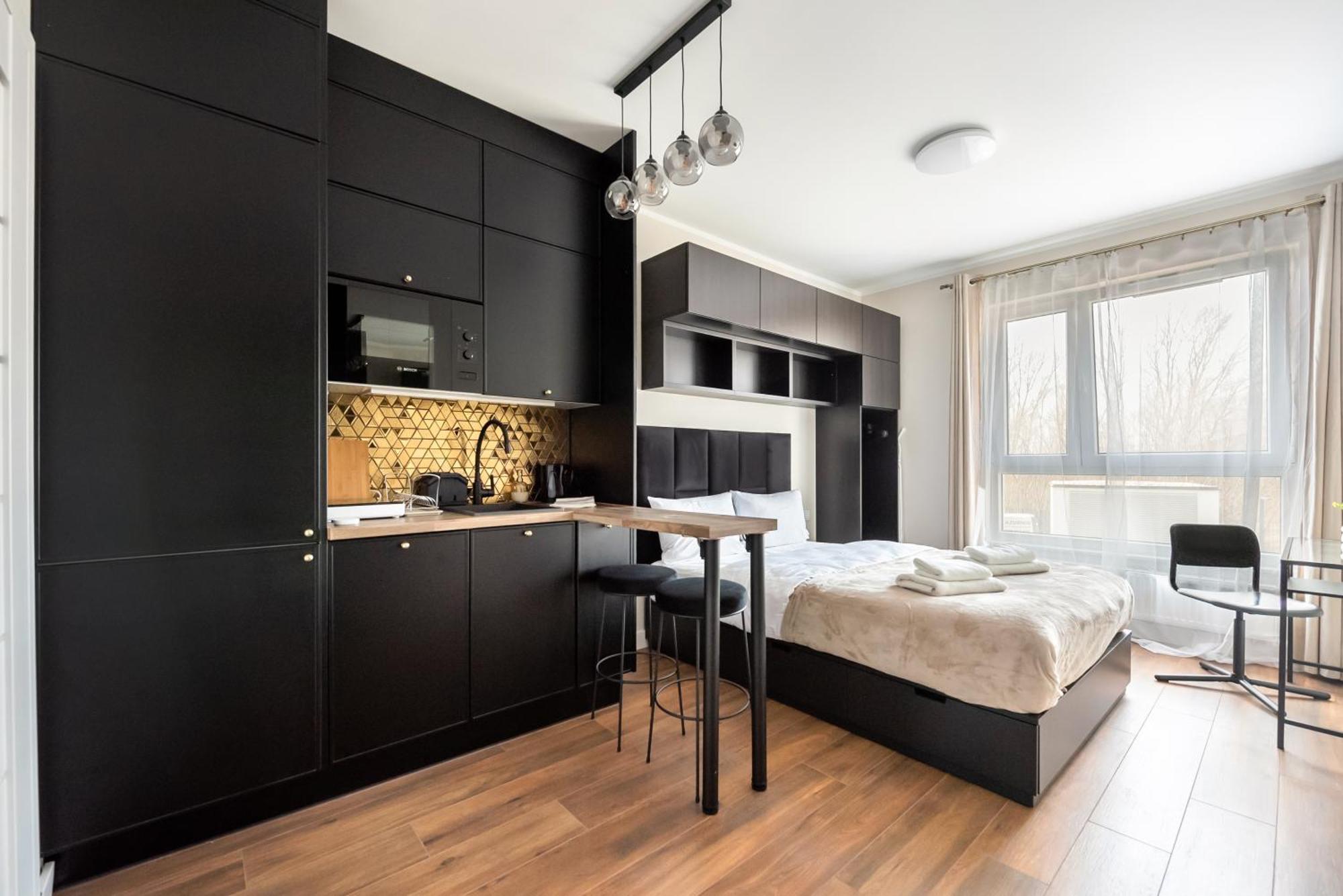 Okecie Apartment Warschau