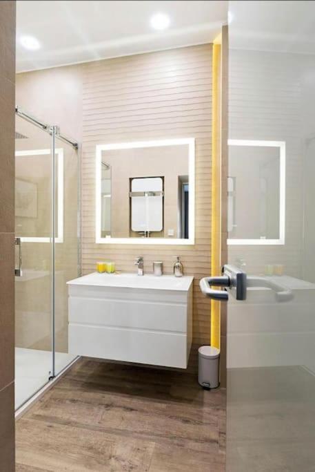 Apartment Nowy Swiat 60 - 170 M Do Metra - Prywatne Mieszkanie W Centrum Warszawy - Better *