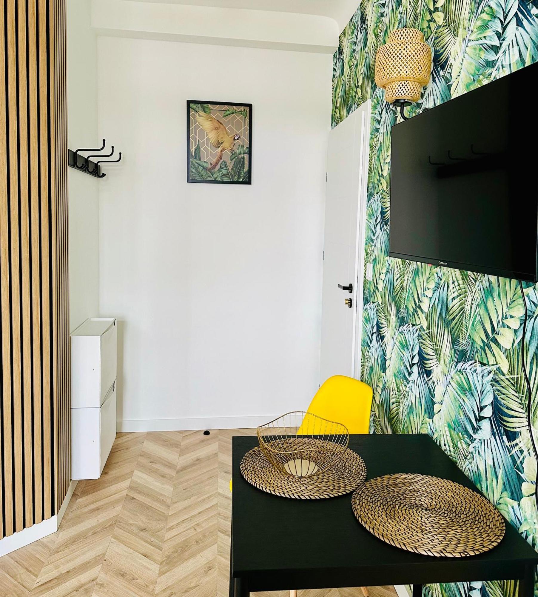 Olivia - Sloneczny W Centrum Warszawy, Plac Unii Lubelskiej, Lazienki Krolewskie, Pole Mokotowskie Apartment Warschau