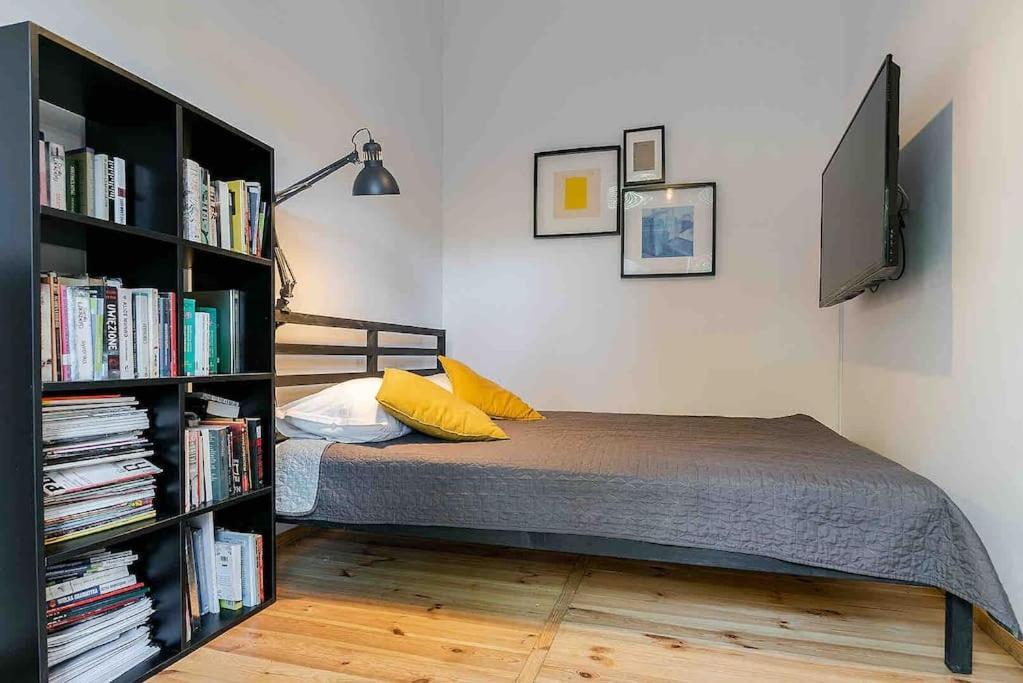 Apartment Praga North -patio And Parking Near East