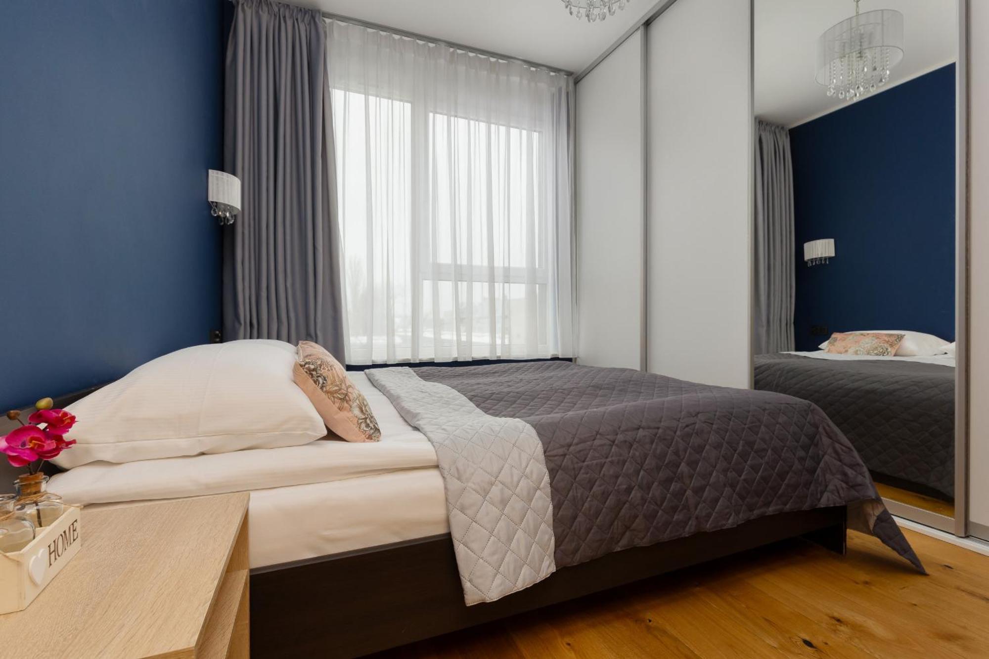 2 Bedroom Beautiful Surroundings Miedzyborska Street By Renters * Varsóvia