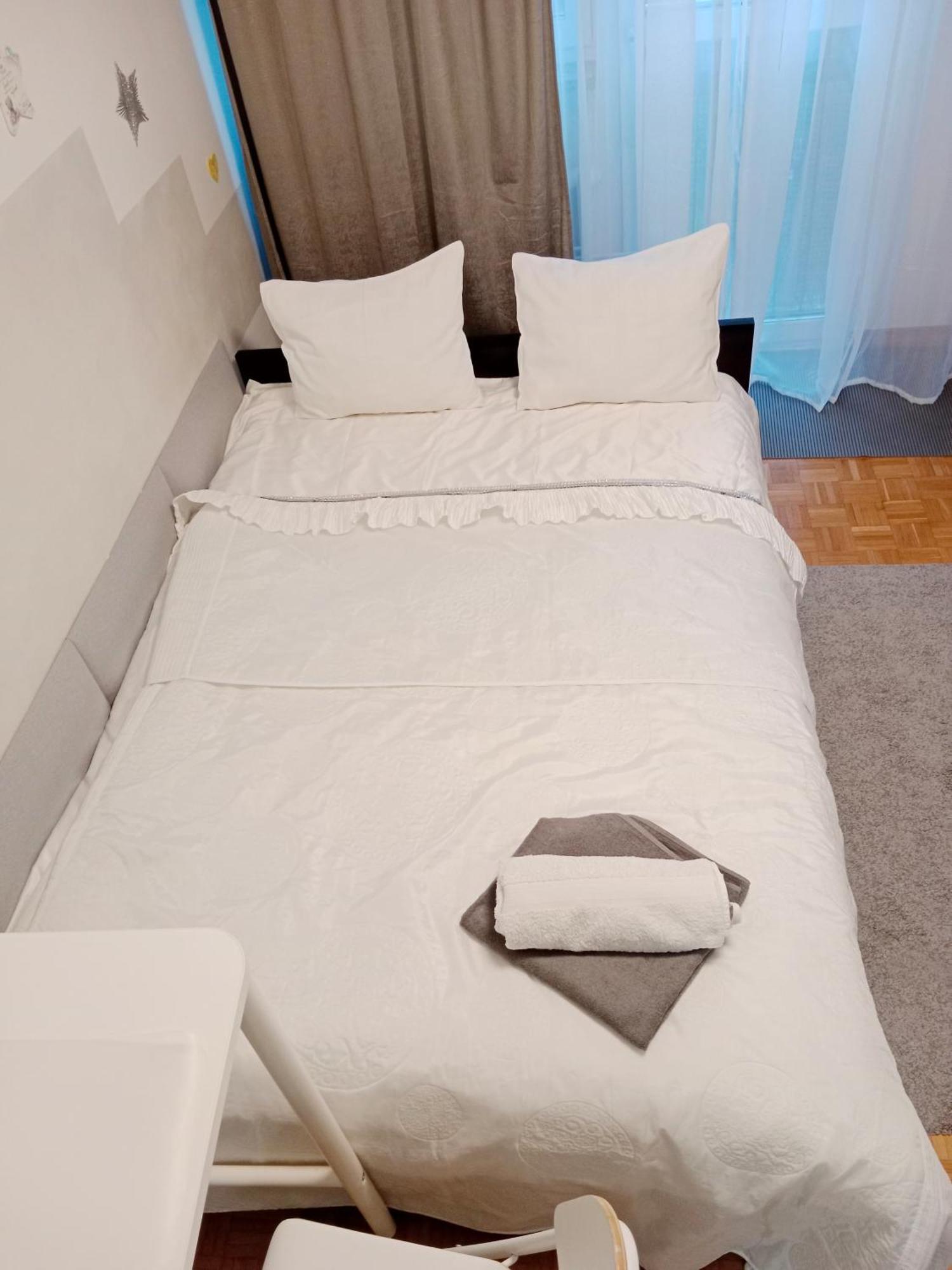 Center 918 B Tamars Apartment Warsaw