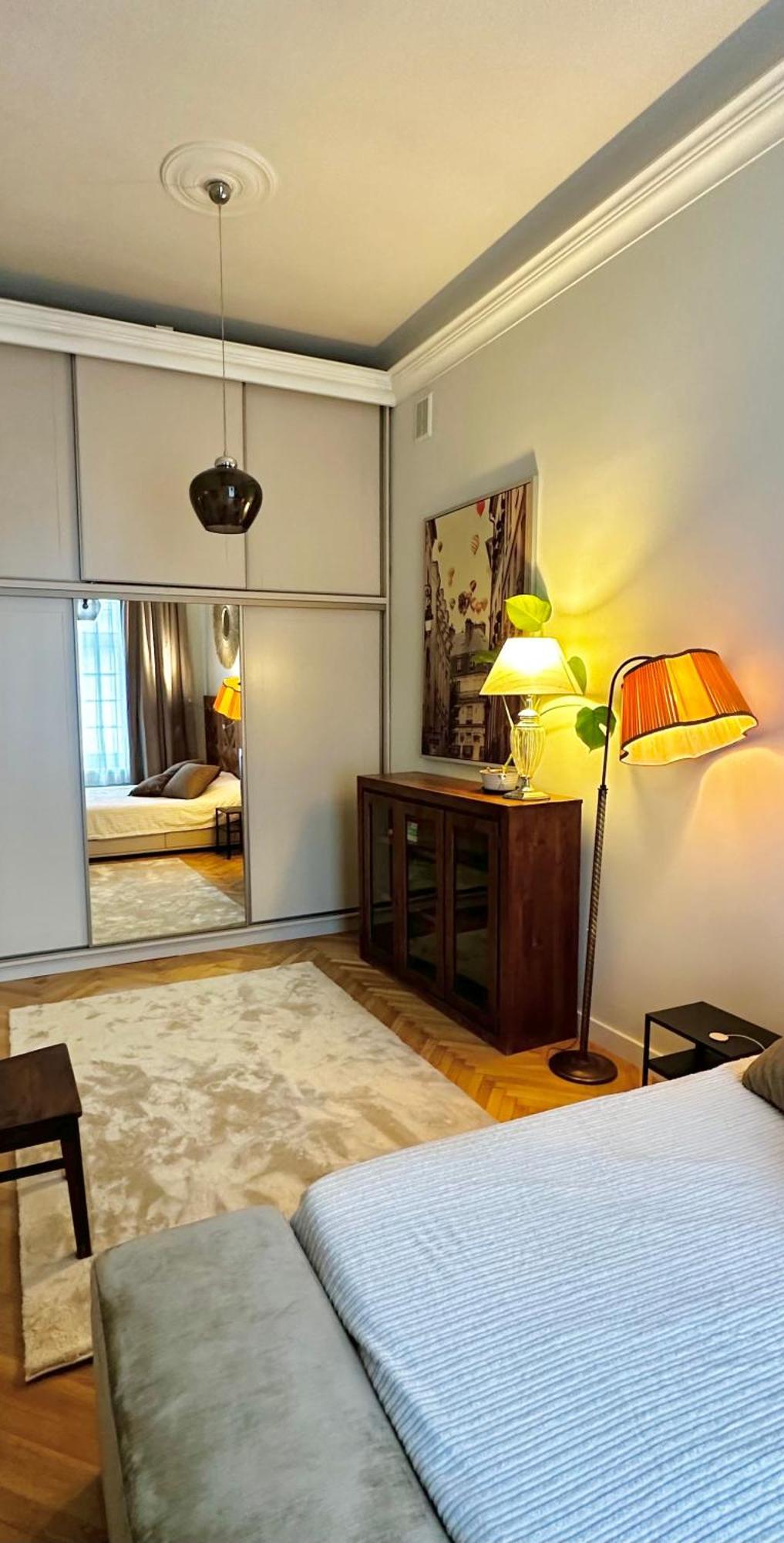 4m High In Heart Of Warsaw! Apartment Warsaw