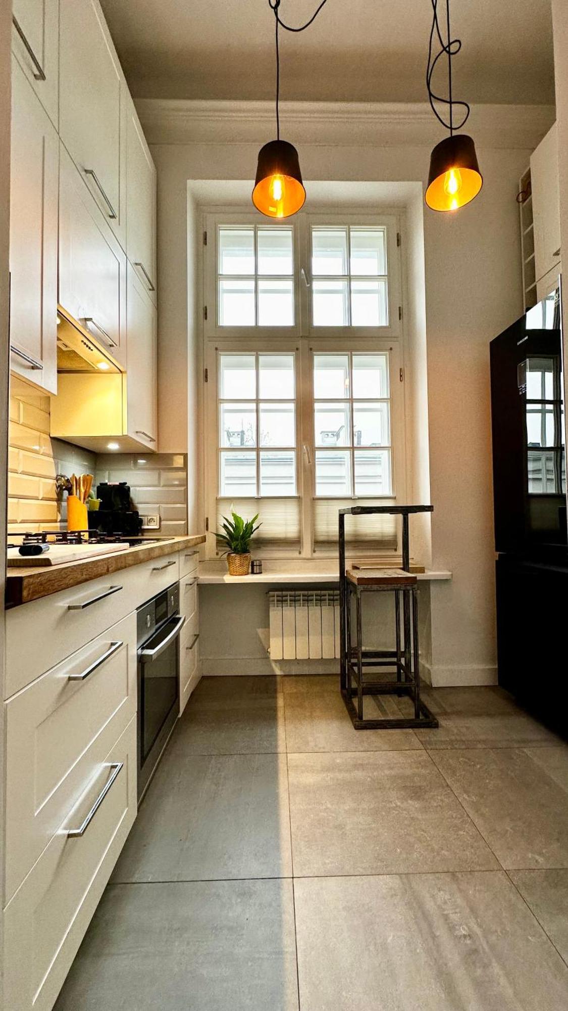 4m High In Heart Of Warsaw! Apartment *