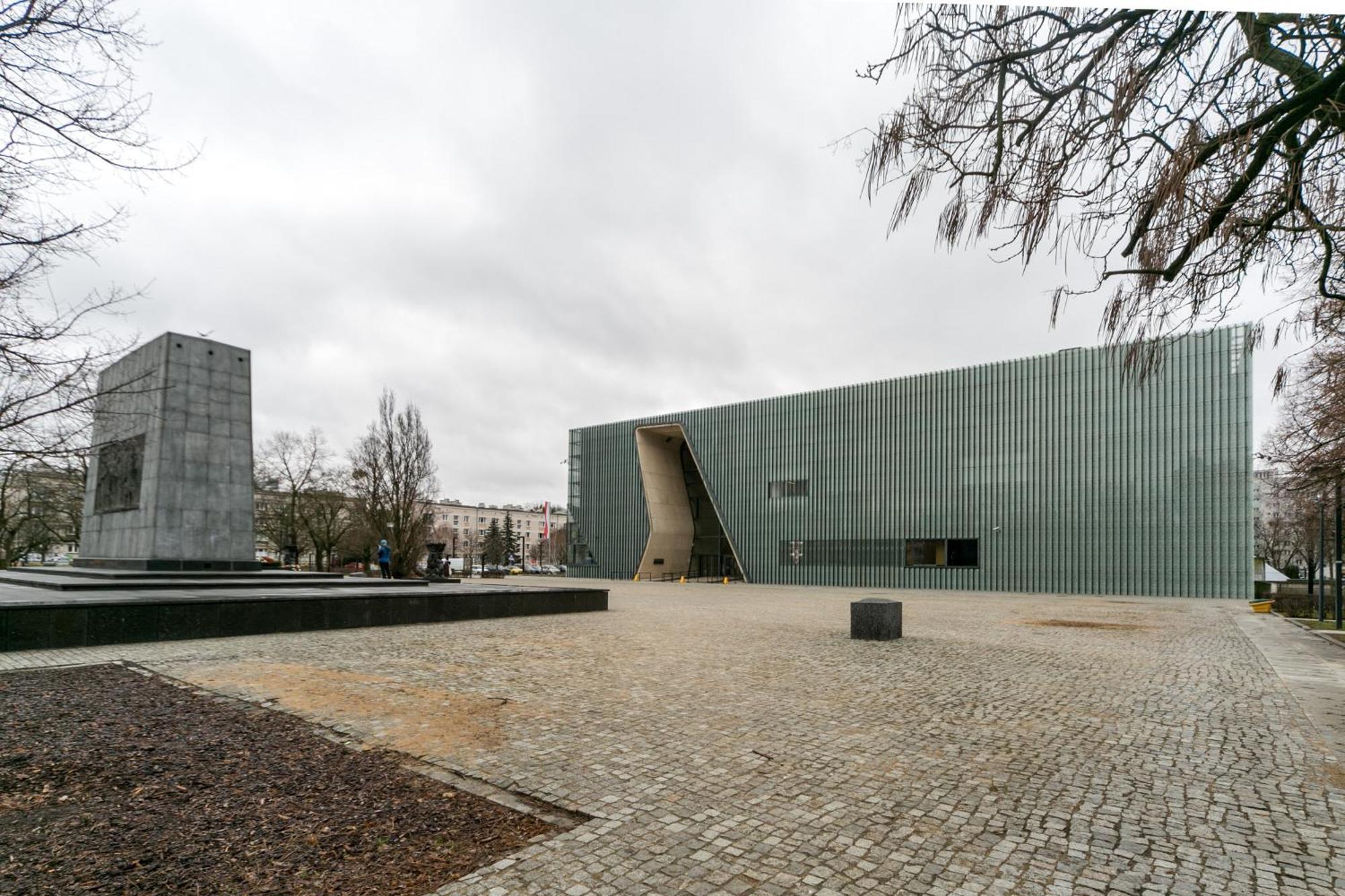 Apartment Concierge Polin Ii