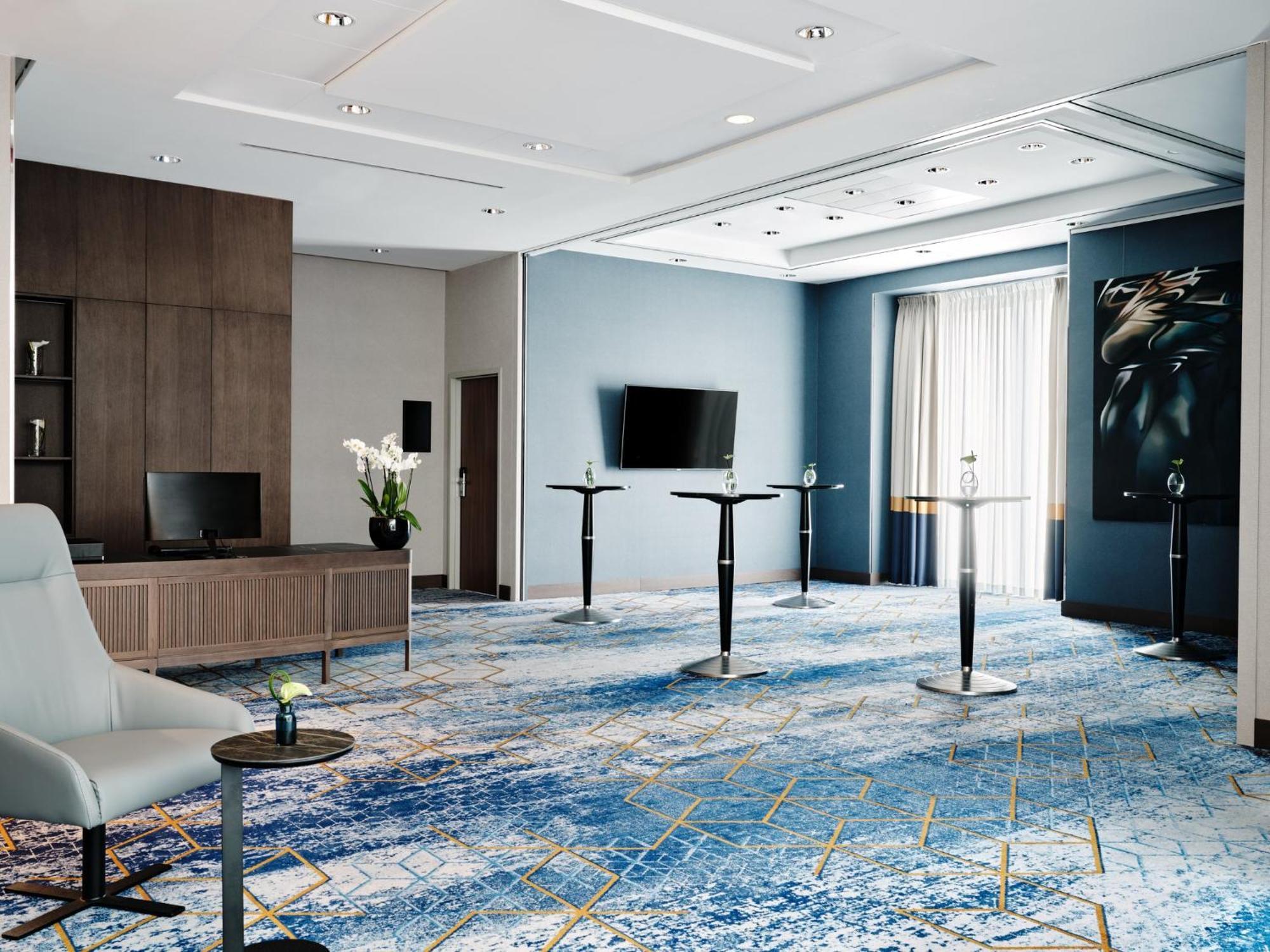 Hotel Intercontinental By Ihg 5*