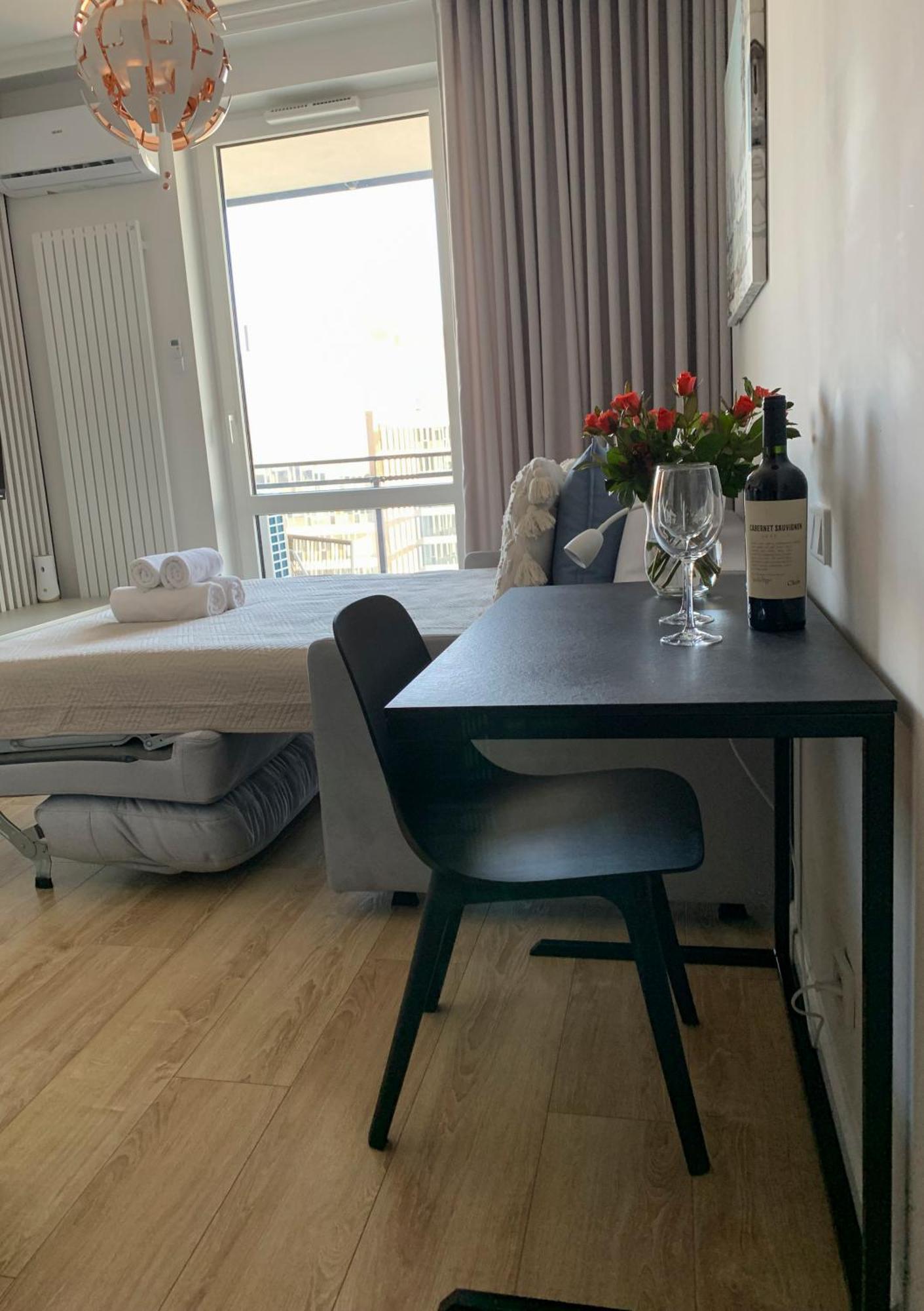Warsaw Home Suites Apartment Warsaw