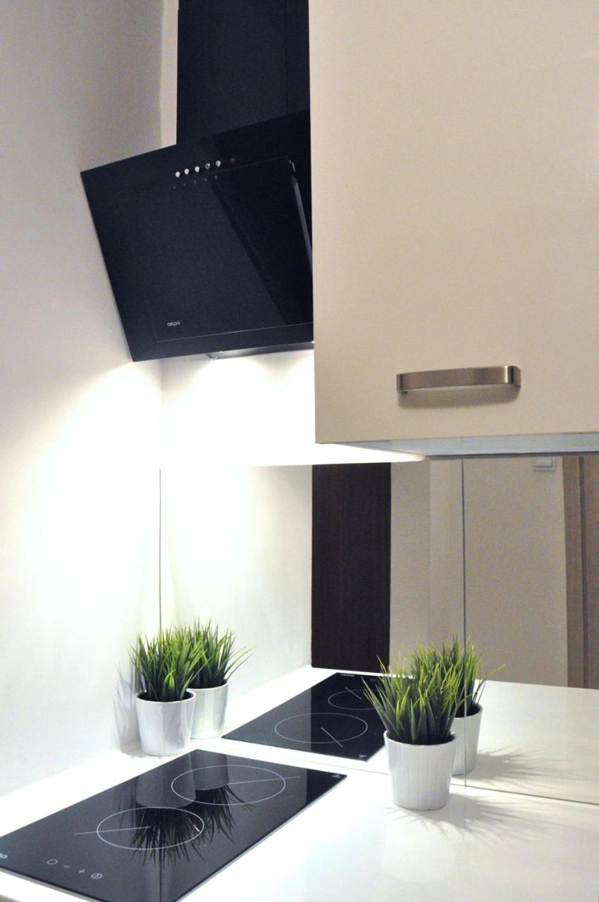 And Comfy Close To Old Town And Metro. Apartment Warsaw
