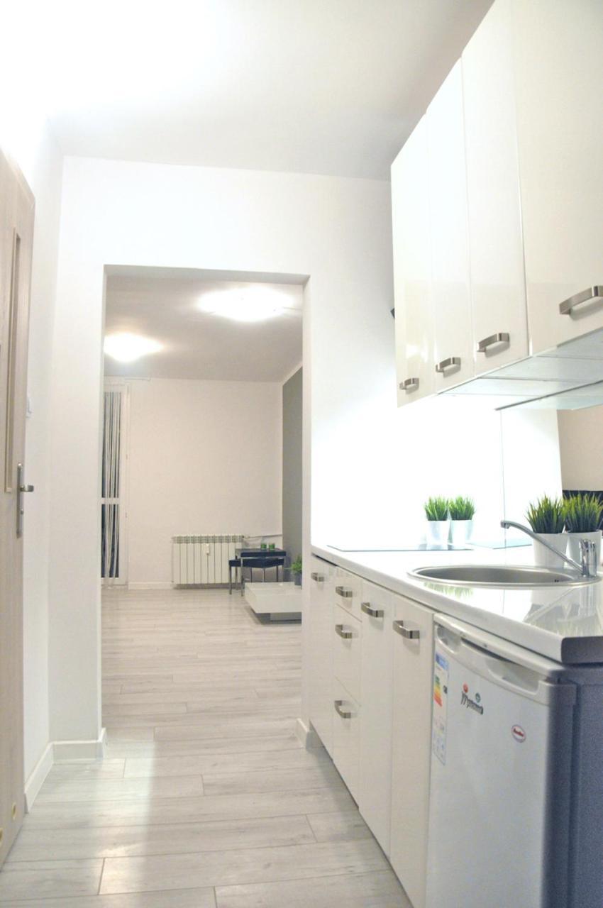 And Comfy Close To Old Town And Metro. *