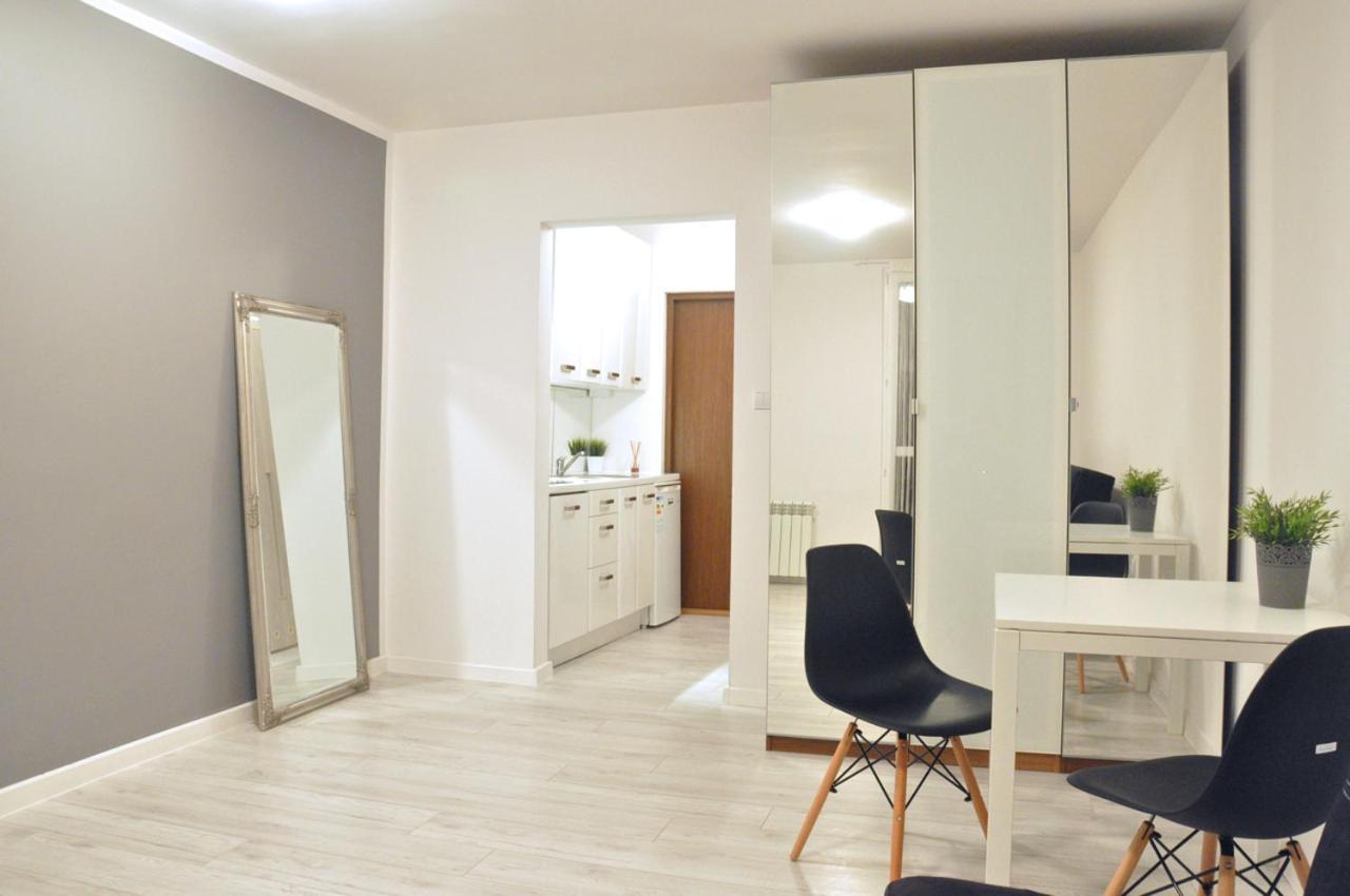 Apartment And Comfy Close To Old Town And Metro. Warsaw