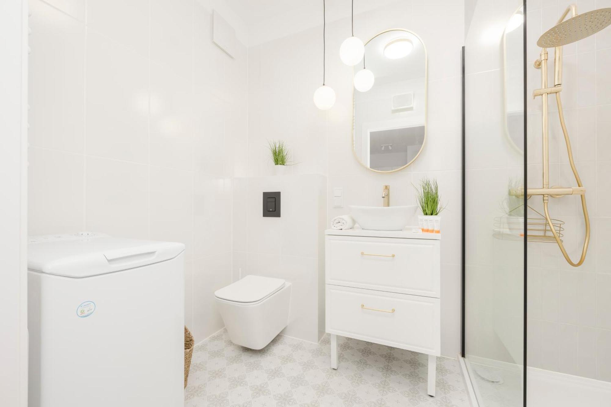 Modern With Balcony Near Aleje Jerozolimskie By Renters Apartament *