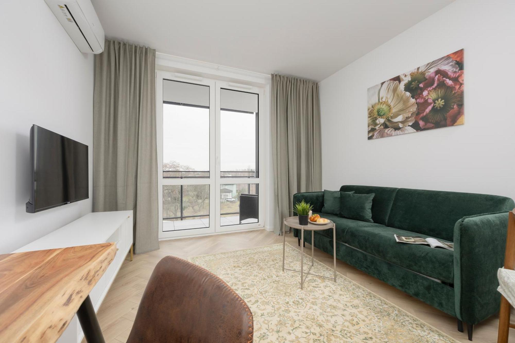Modern With Balcony Near Aleje Jerozolimskie By Renters Apartament Warszawa
