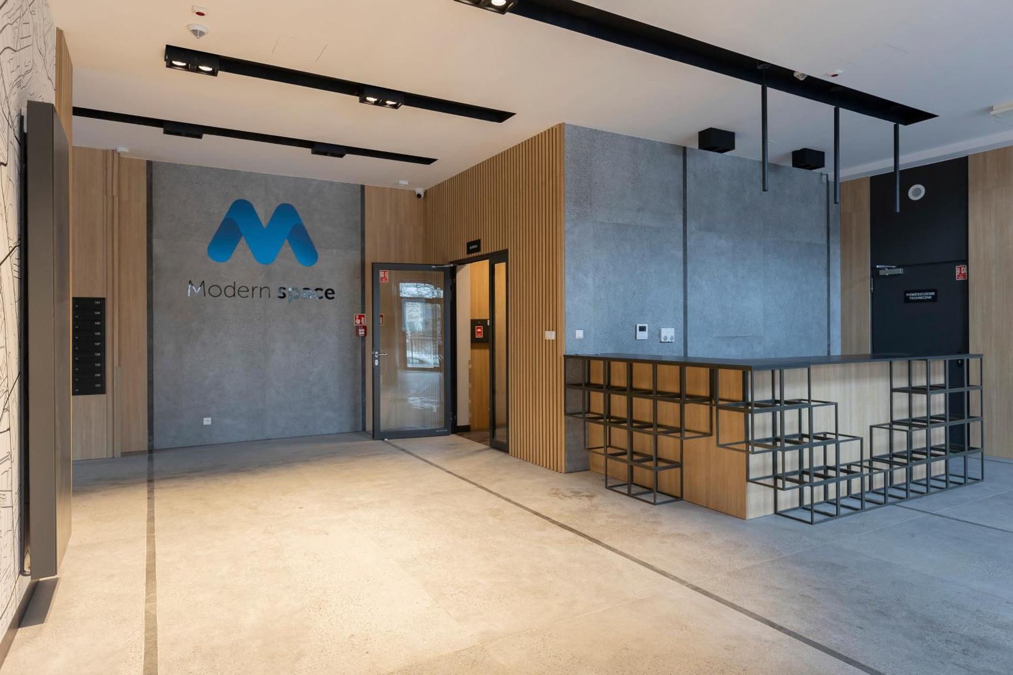 Modern With Balcony Near Aleje Jerozolimskie By Renters Apartament