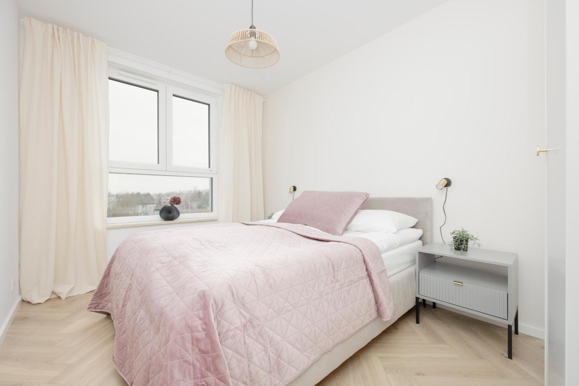 Modern With Balcony Near Aleje Jerozolimskie By Renters Apartament