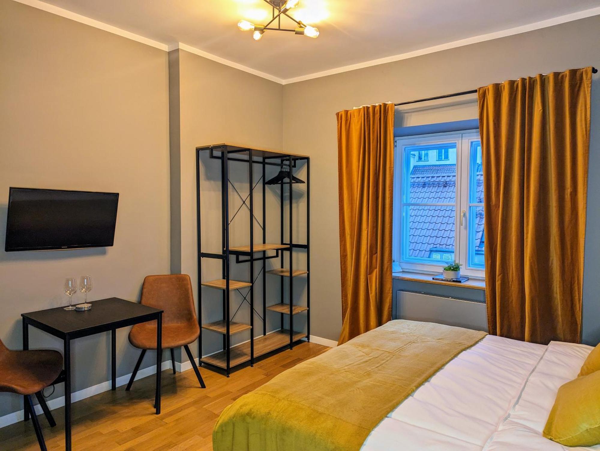 Bella Luna Luxury - Chic In Historic Square Warsaw