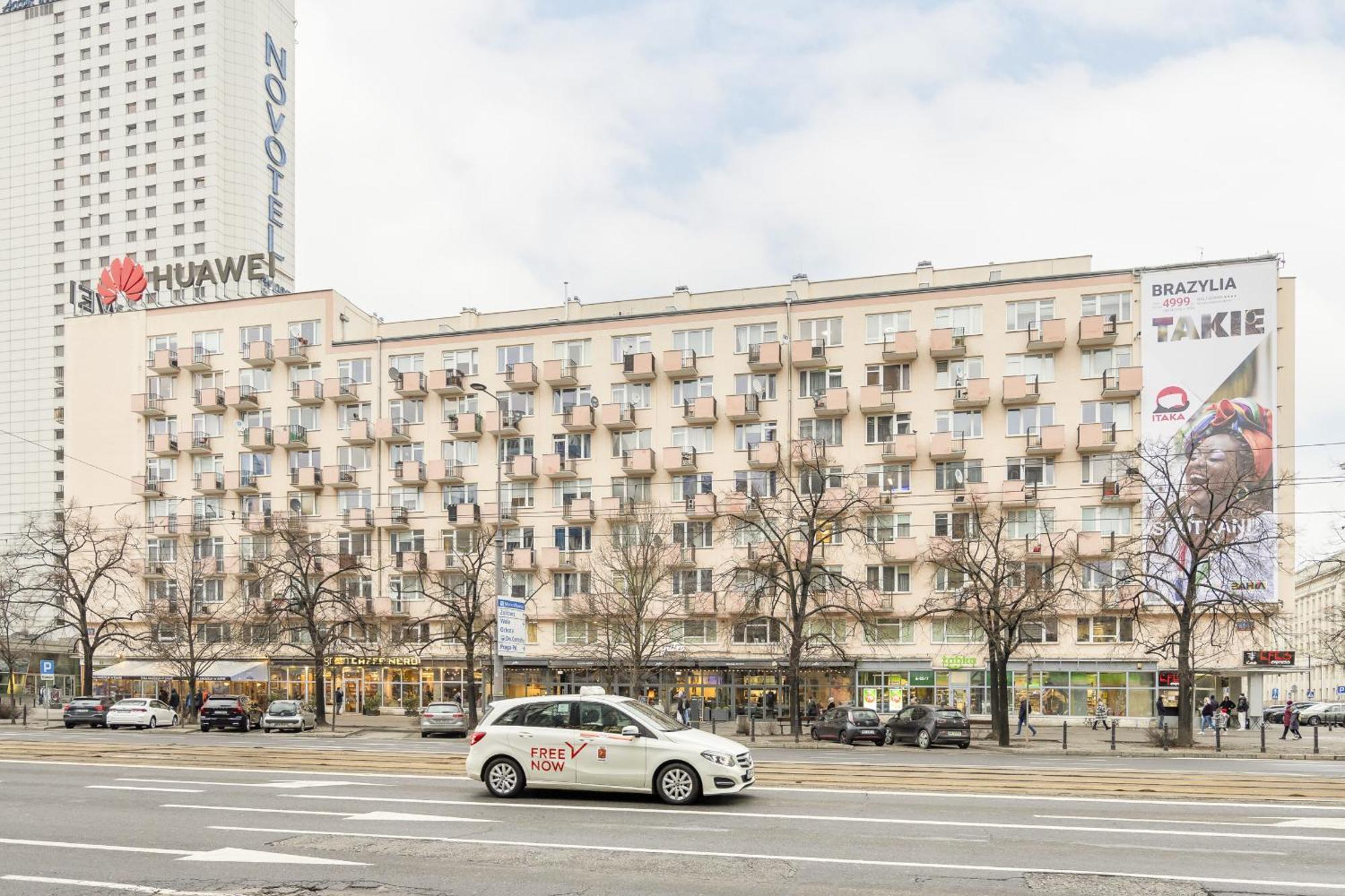 Marszalkowska Stylish With Balcony Center By Renters