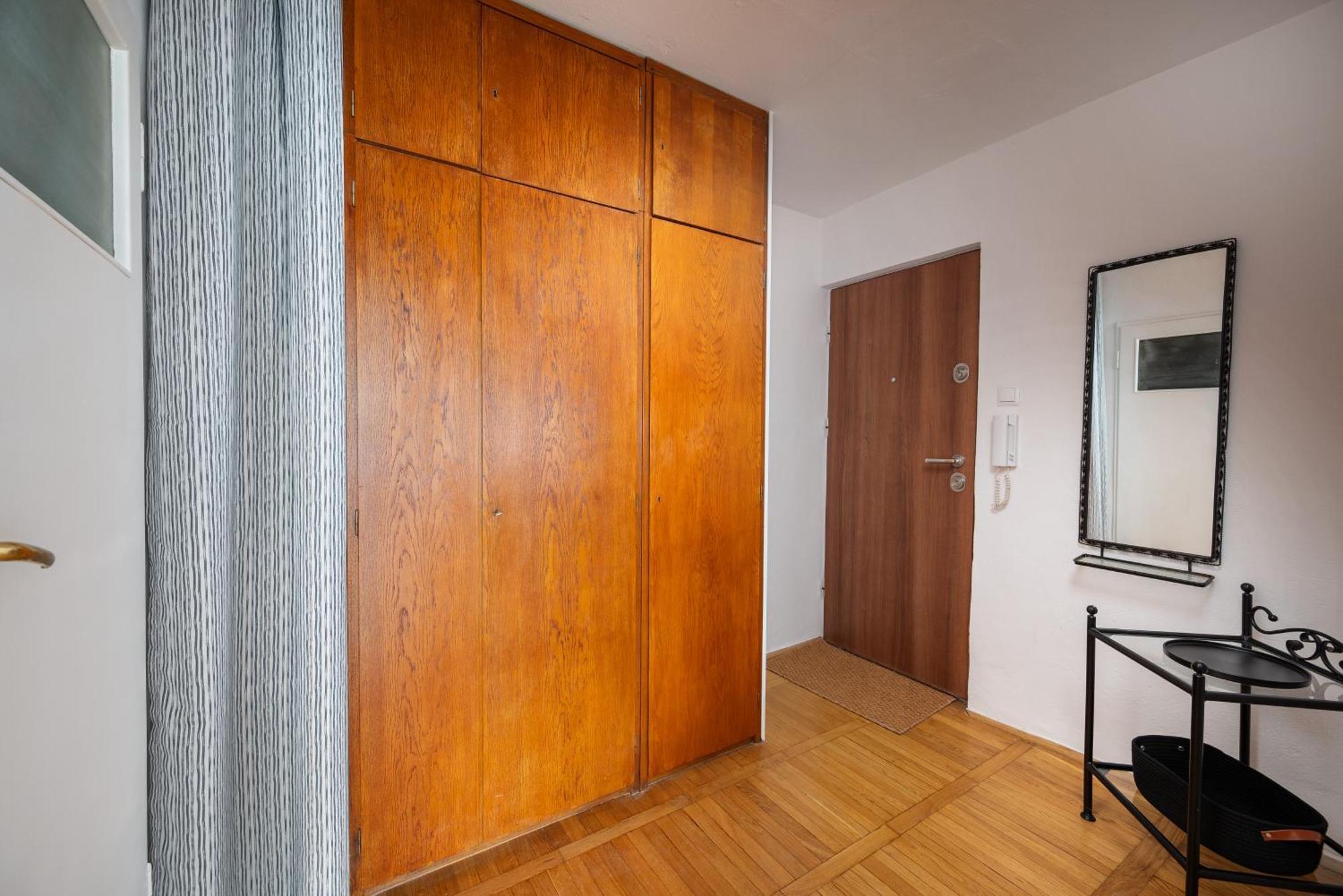 Solec Vistula Apartment *