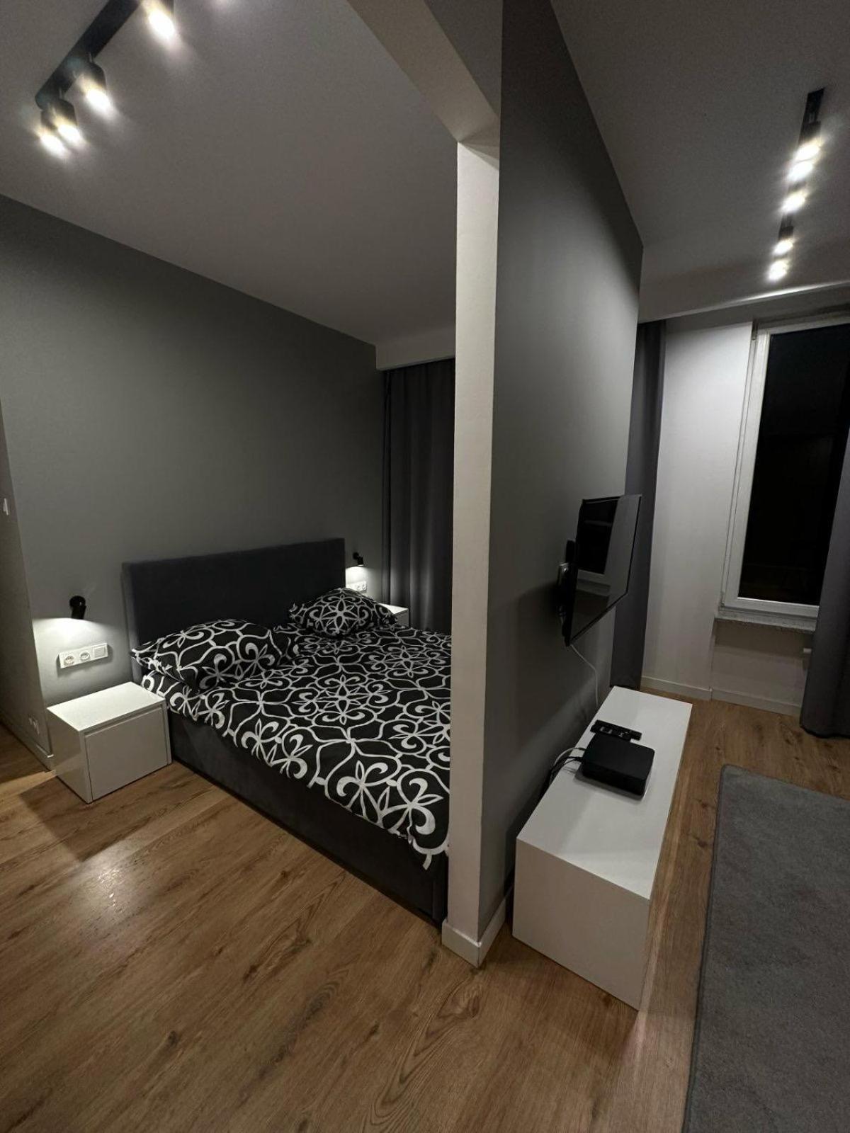 Lubmarex1 Slawinska 508 *