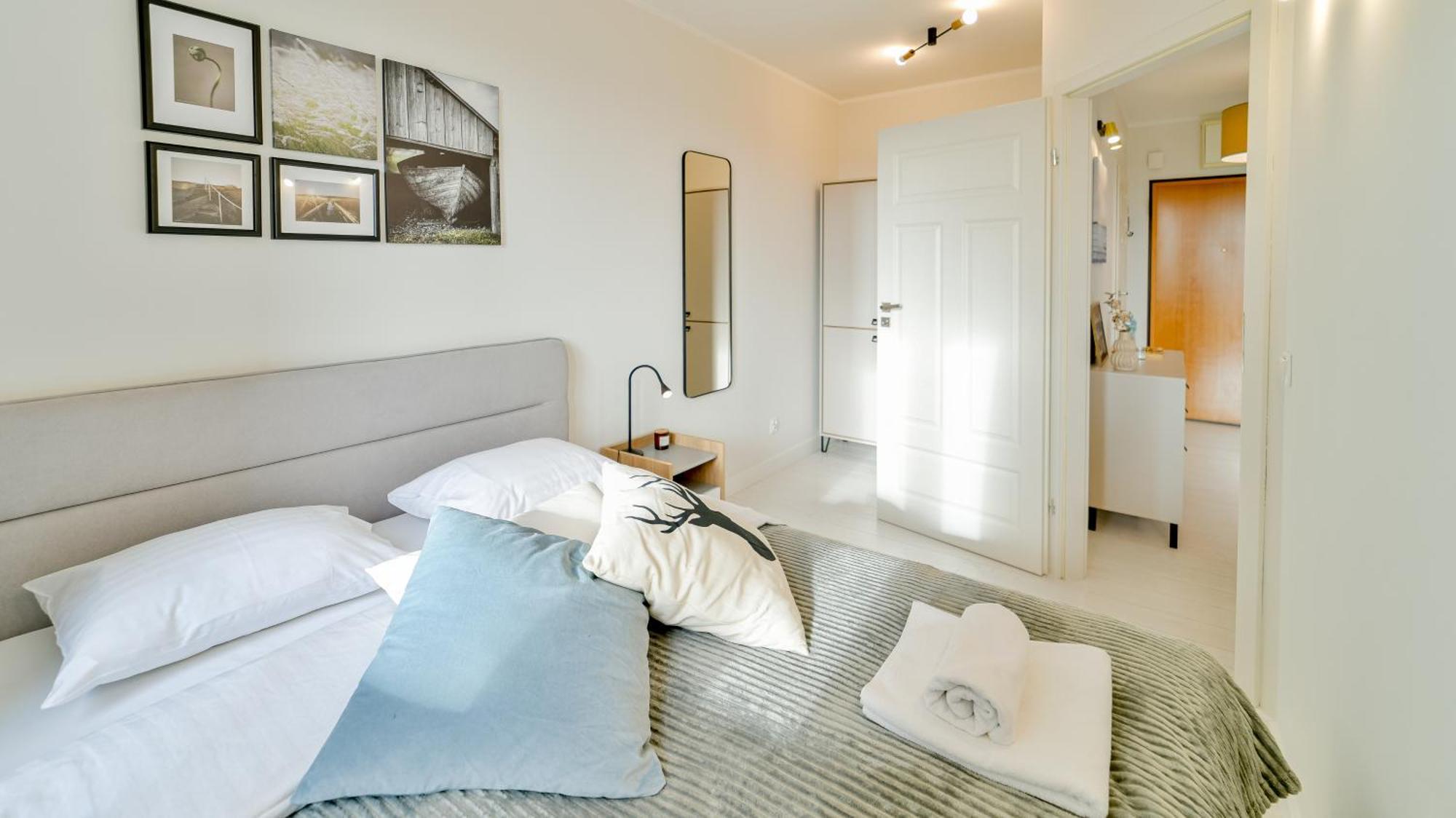 Apartament Old Town Heart Xiii - Wola Radziwie 7 *