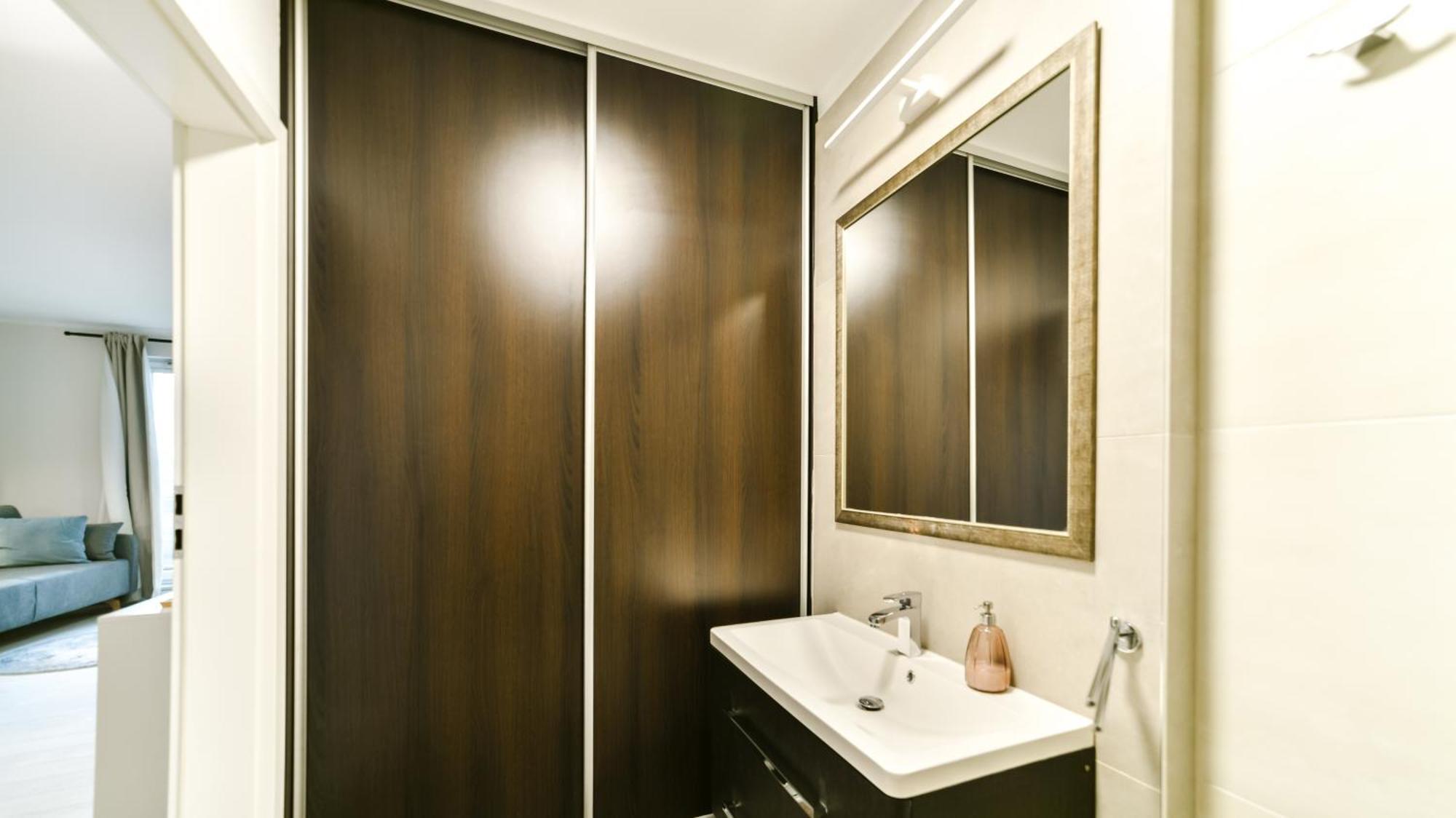 Old Town Heart Xiii - Wola Radziwie 7 * Warszawa