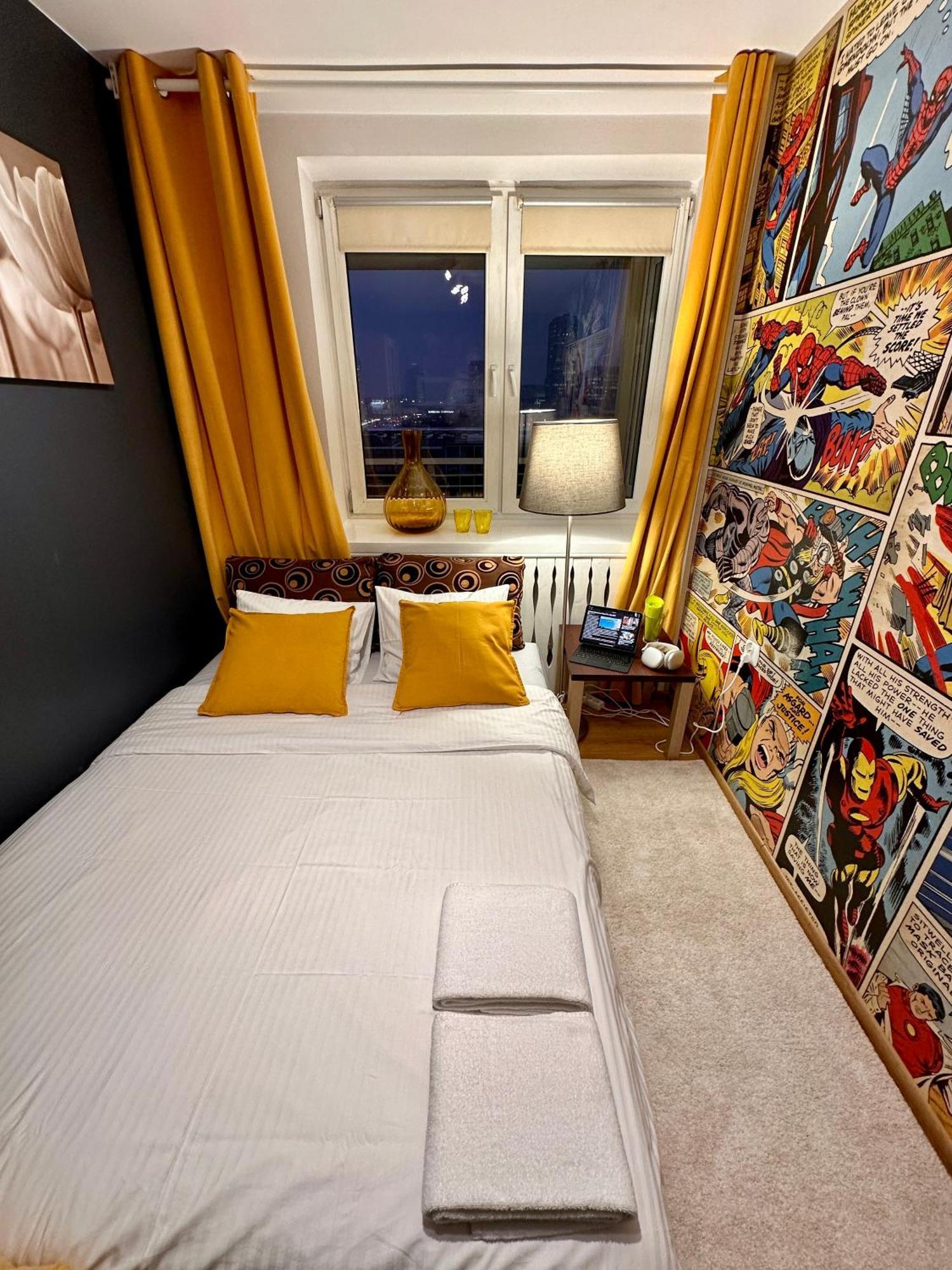 View 3 Fast Wifi 1gbs 85'tv Amazontv Hbo Disney+ * Warszawa