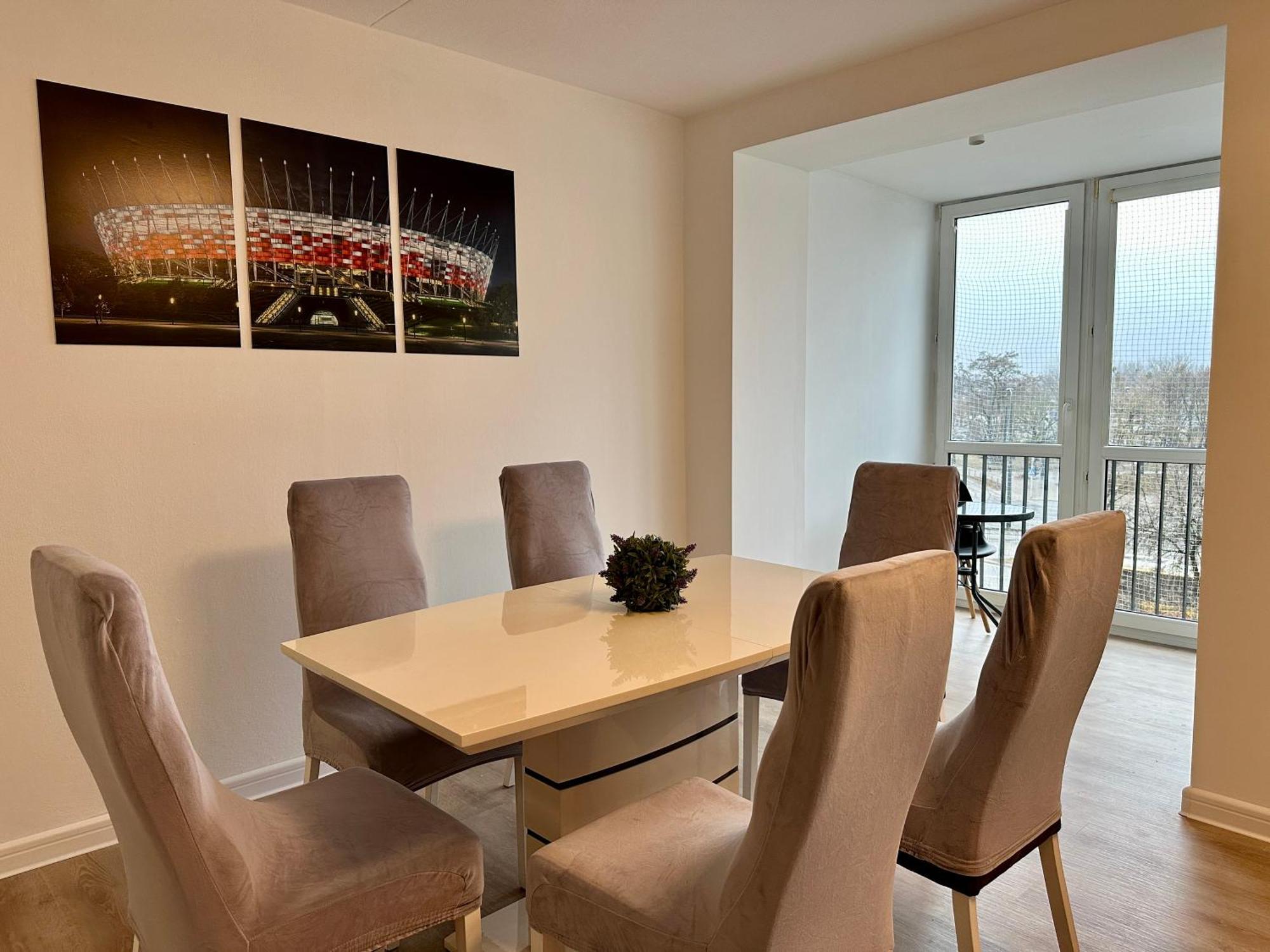 Apartment Stadion - Duzy Blisko Stadionu Narodowego W Warszawie. *