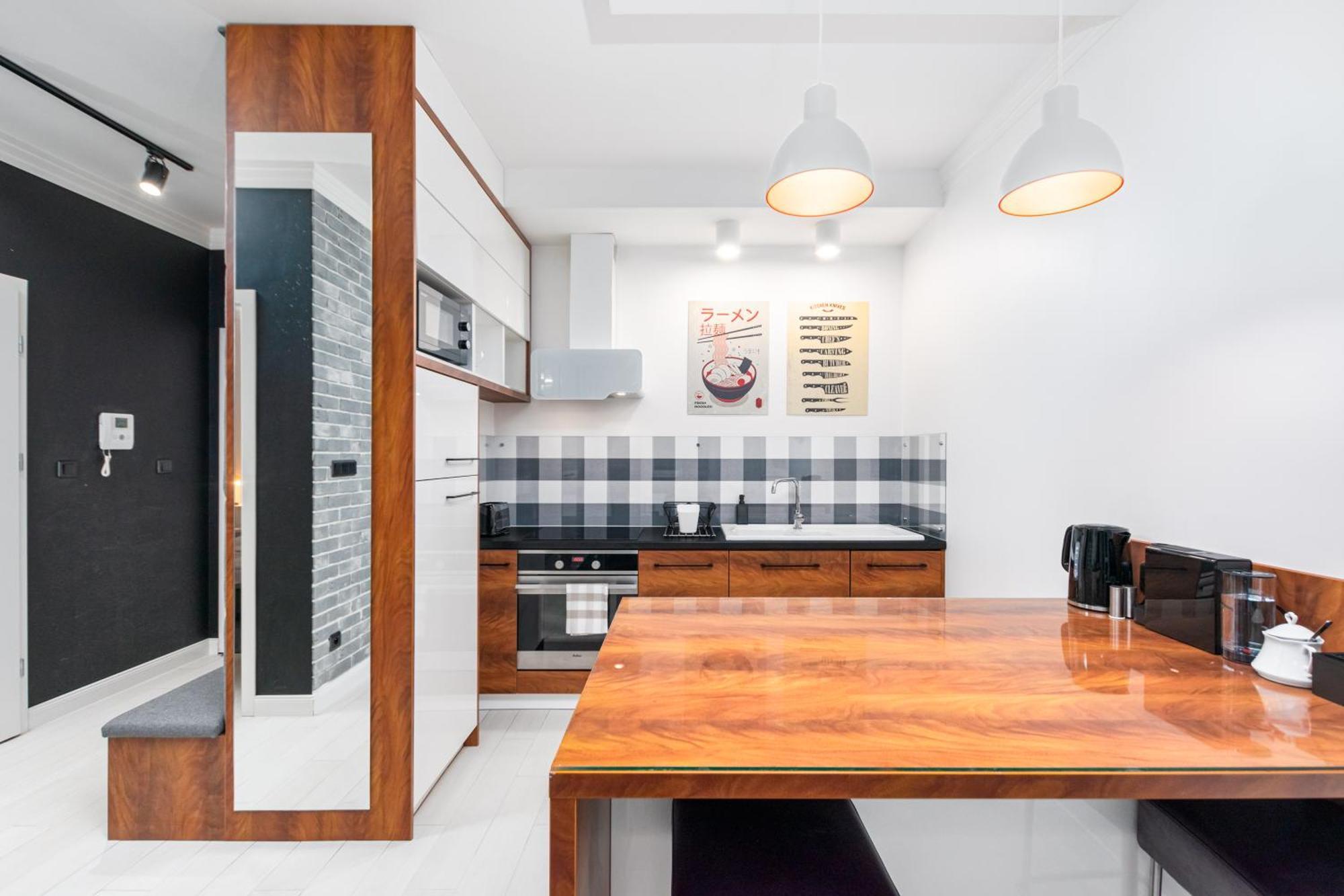 Miedzynarodowa 31a By Homeprime Apartment *