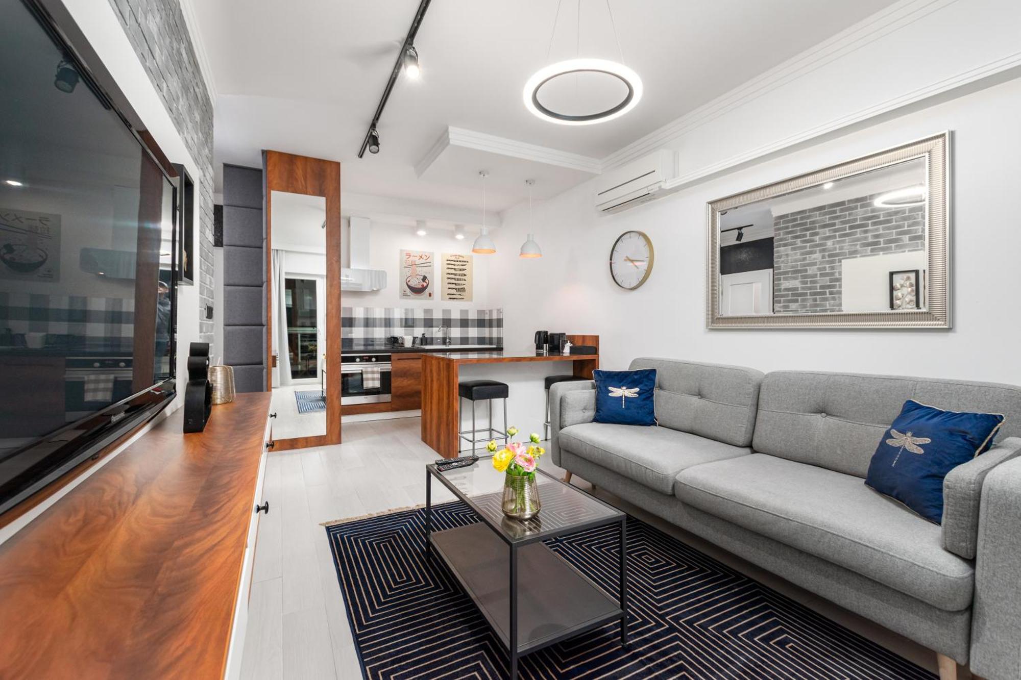 Miedzynarodowa 31a By Homeprime Warsaw