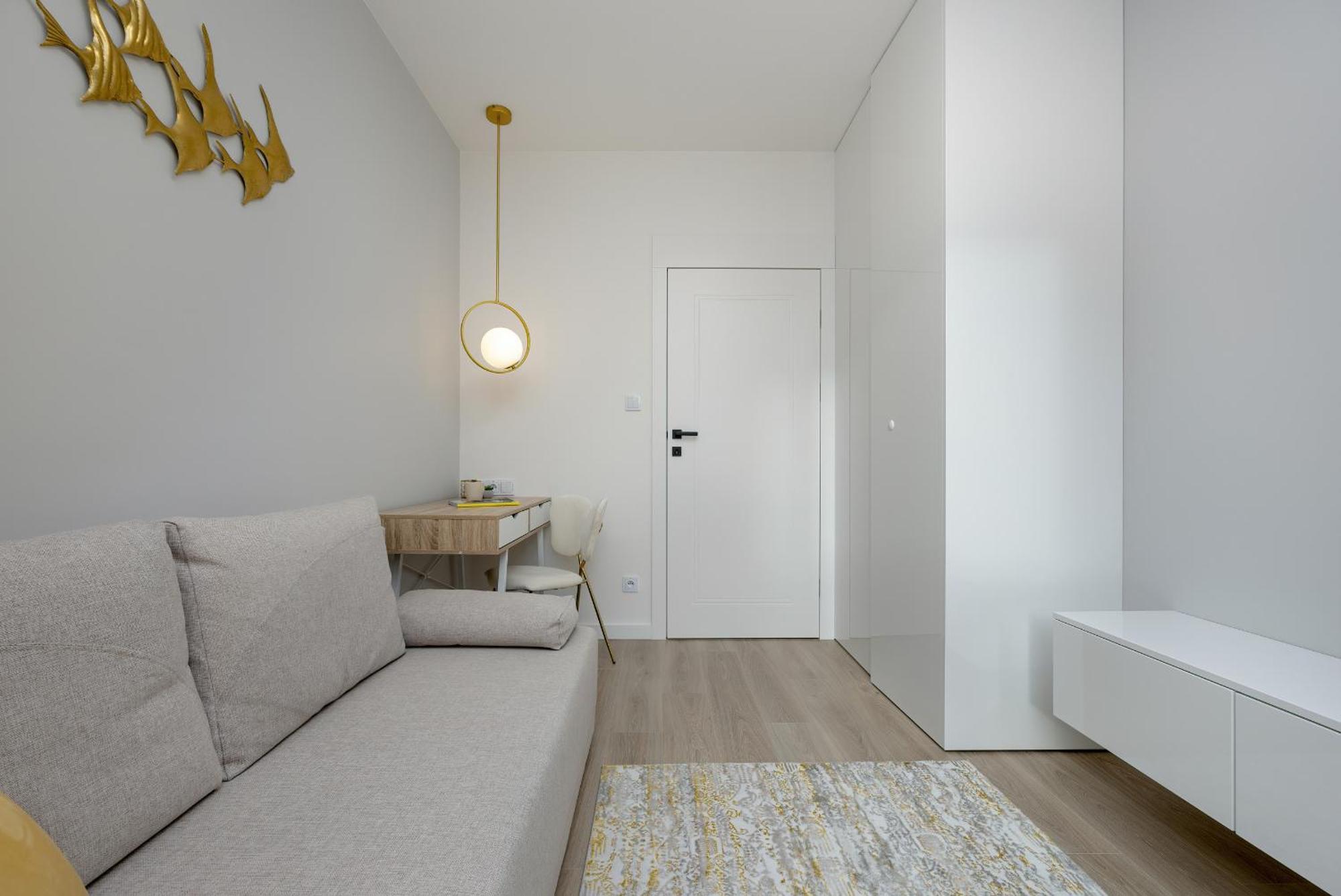 Mokotow Stylish With Parking & Balcony By Renters Prestige *
