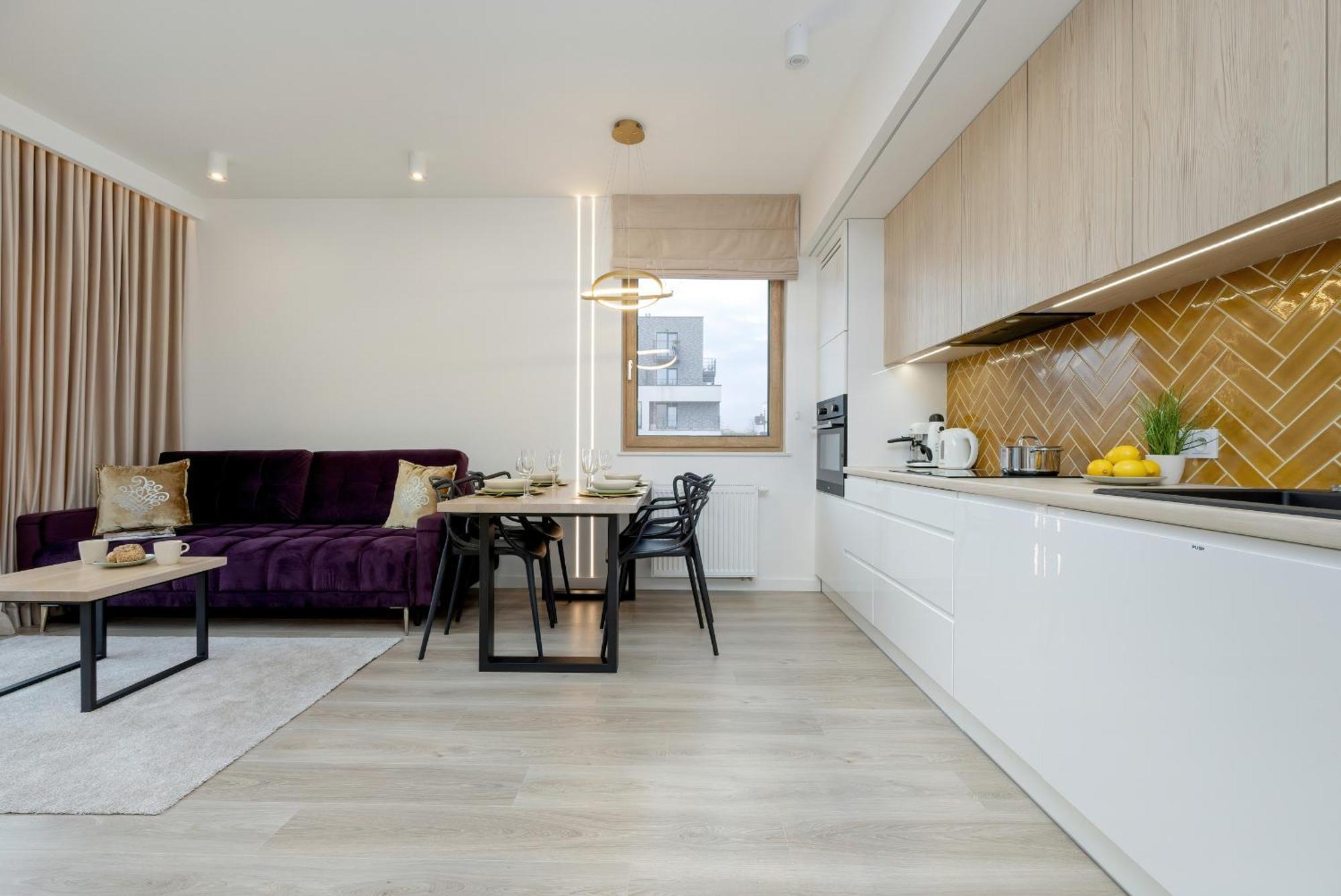 Mokotow Stylish With Parking & Balcony By Renters Prestige Warszawa