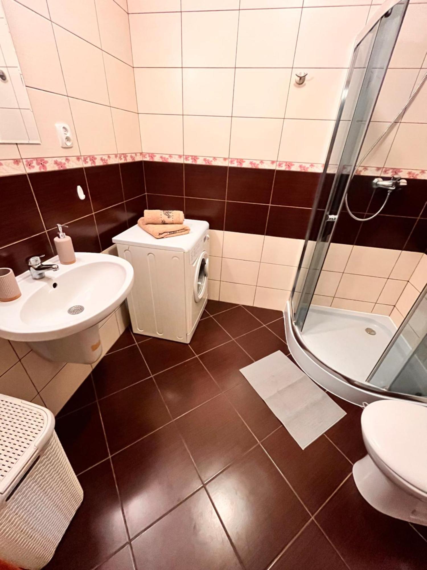 Căn hộ Roentgena 16 Przy Centrum Onkologii I Klinice Novum *