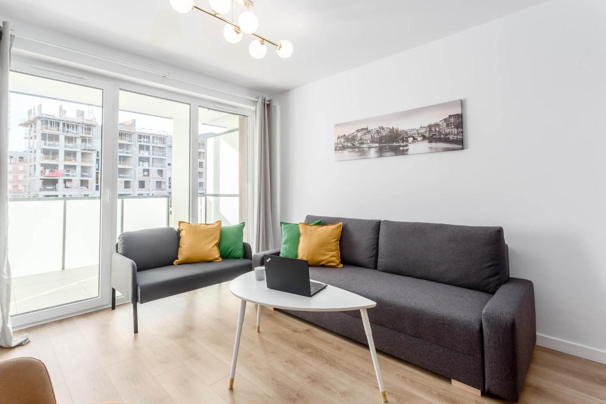 Enjoy! Ursus Apartment *