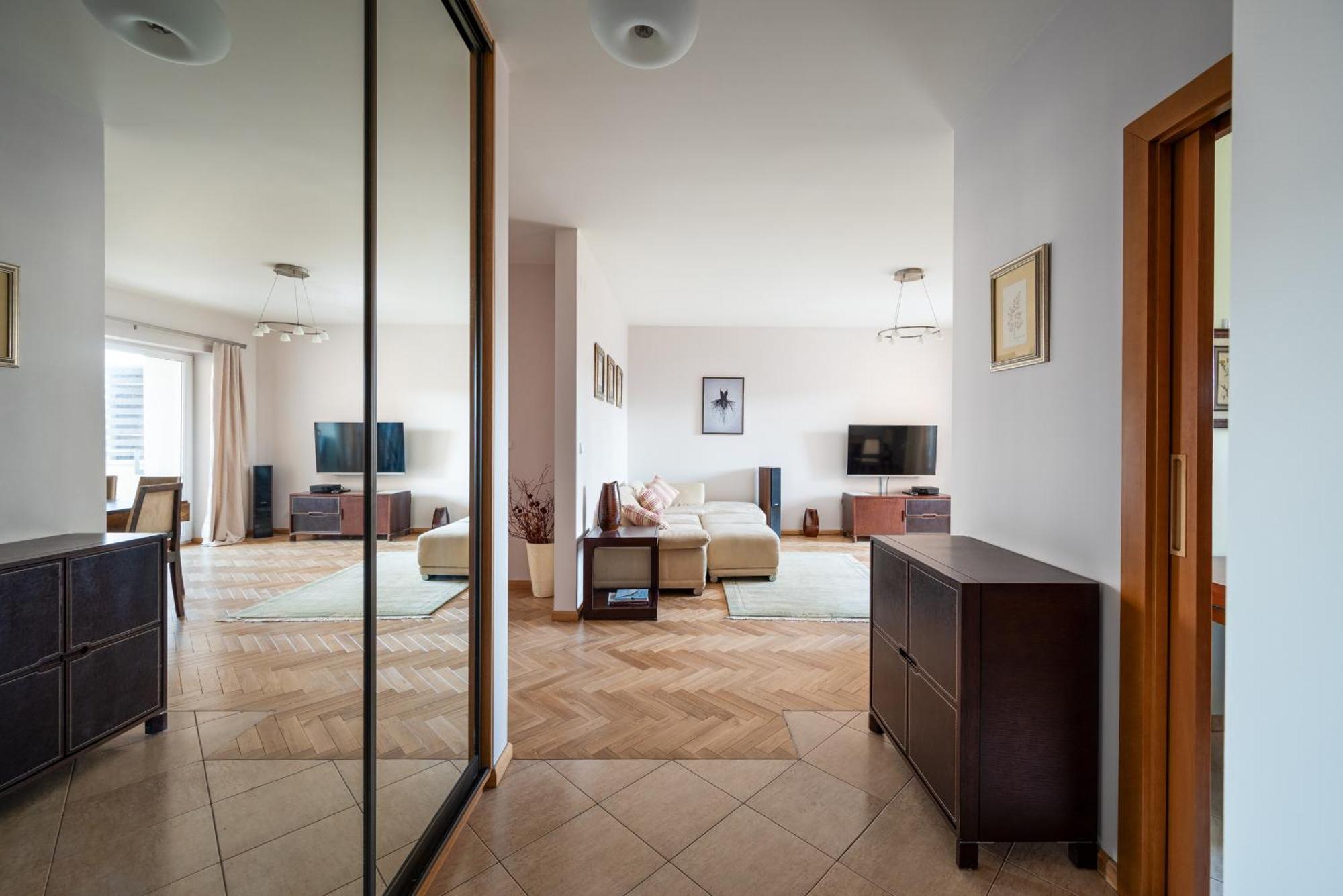Apartment Wygledowska 2-bedroom Warsaw