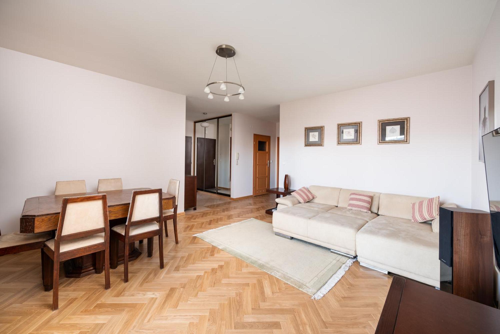 Wygledowska 2-bedroom Warsaw