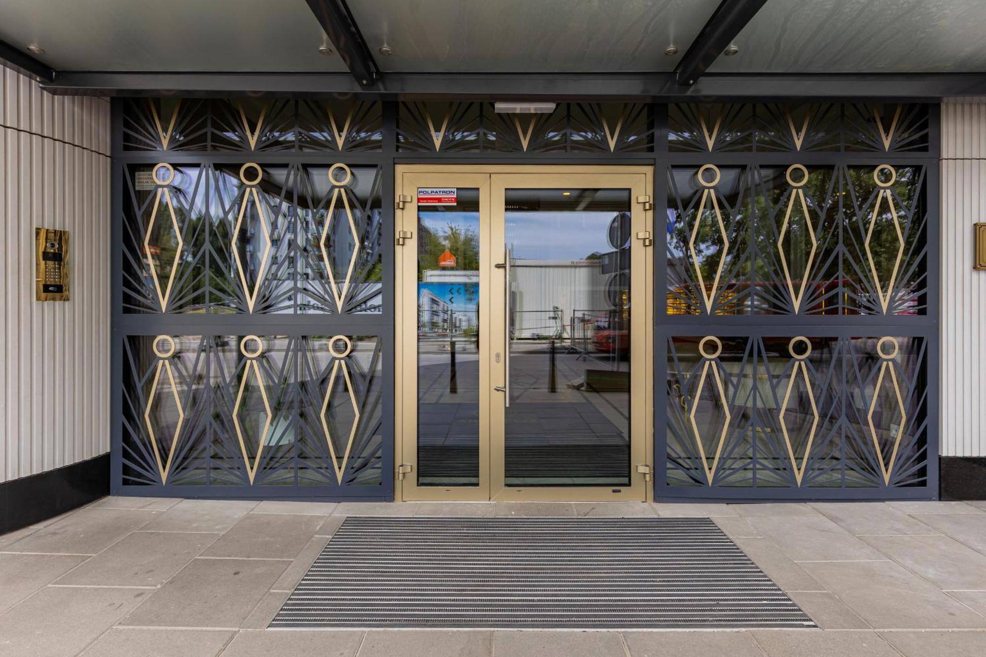 Art Deco Mokotow With Parking & Gym By Renters Prestige * Warsaw