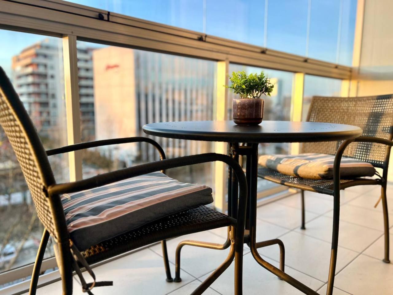 K22 Postepu 10 Chopin Airport Apartment